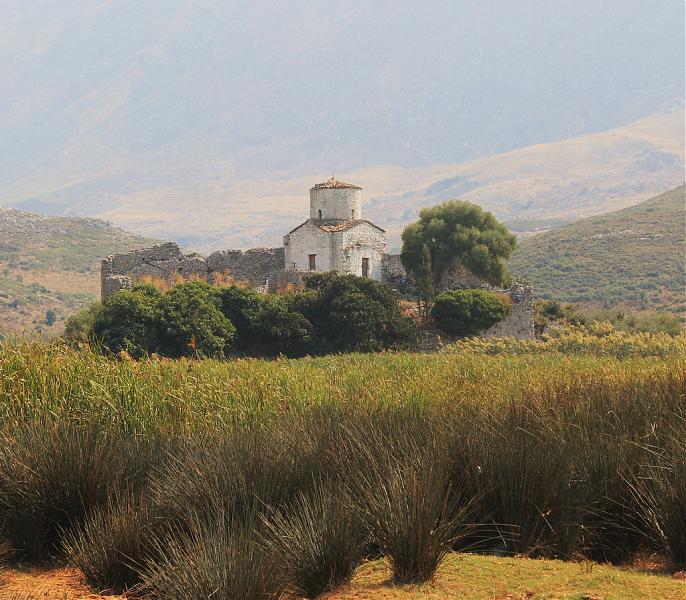 Rezultate imazhesh për kisha e marmiroit orikum