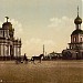 Здесь находилась церковь Трех Святителей у Красных Ворот в городе Москва