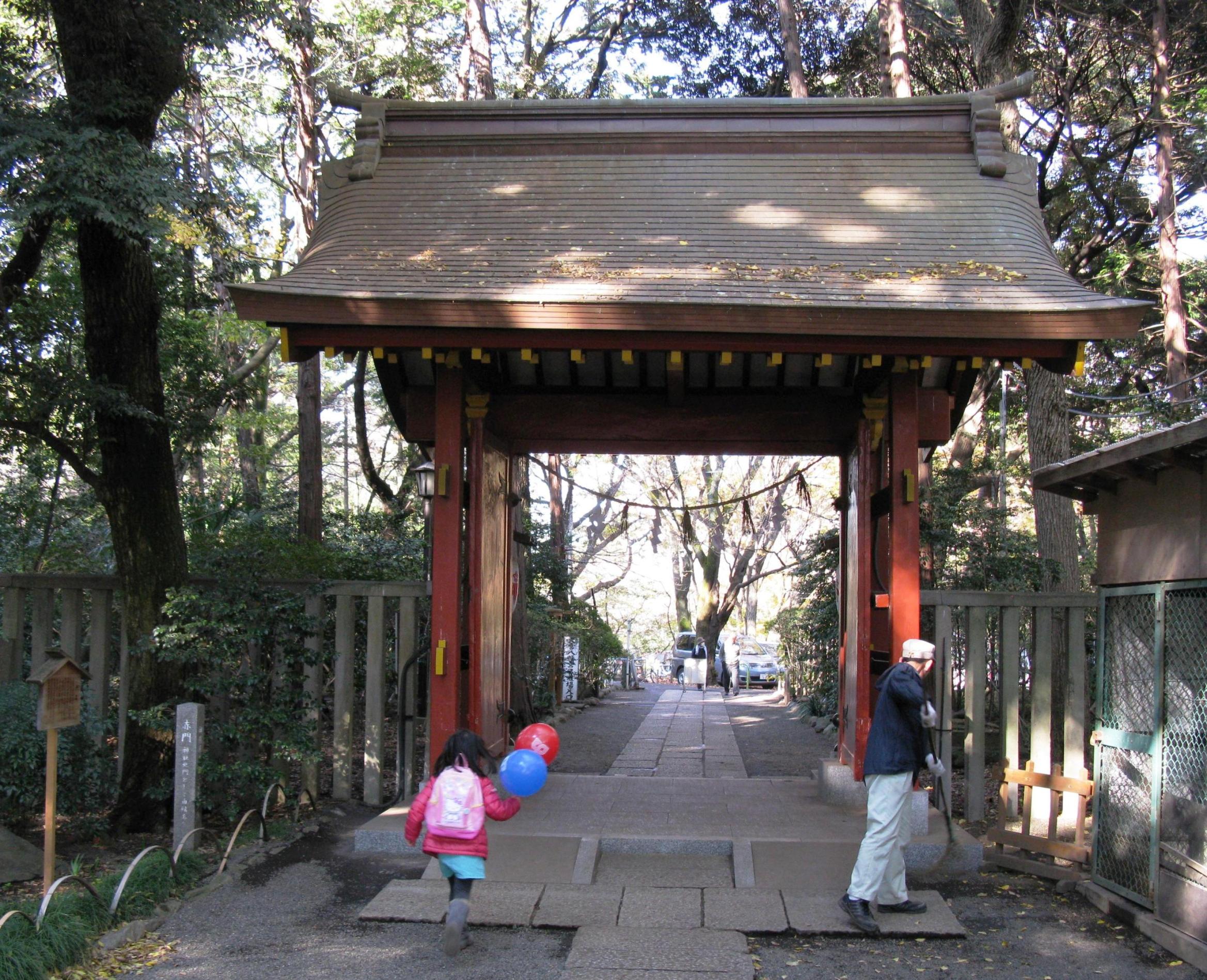 Omiya Hachiman-gu Shrine - Tokyo