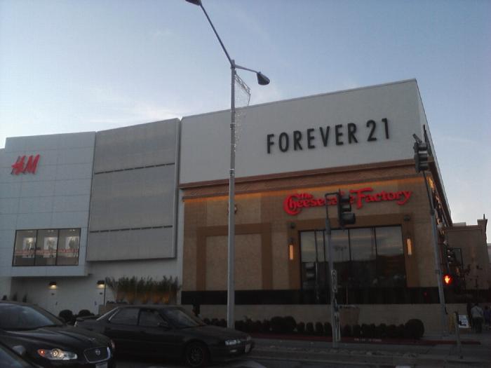 Forever 21 - San Mateo, California