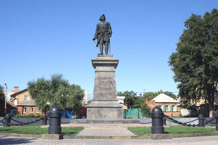 Памятник Петру I в Таганроге