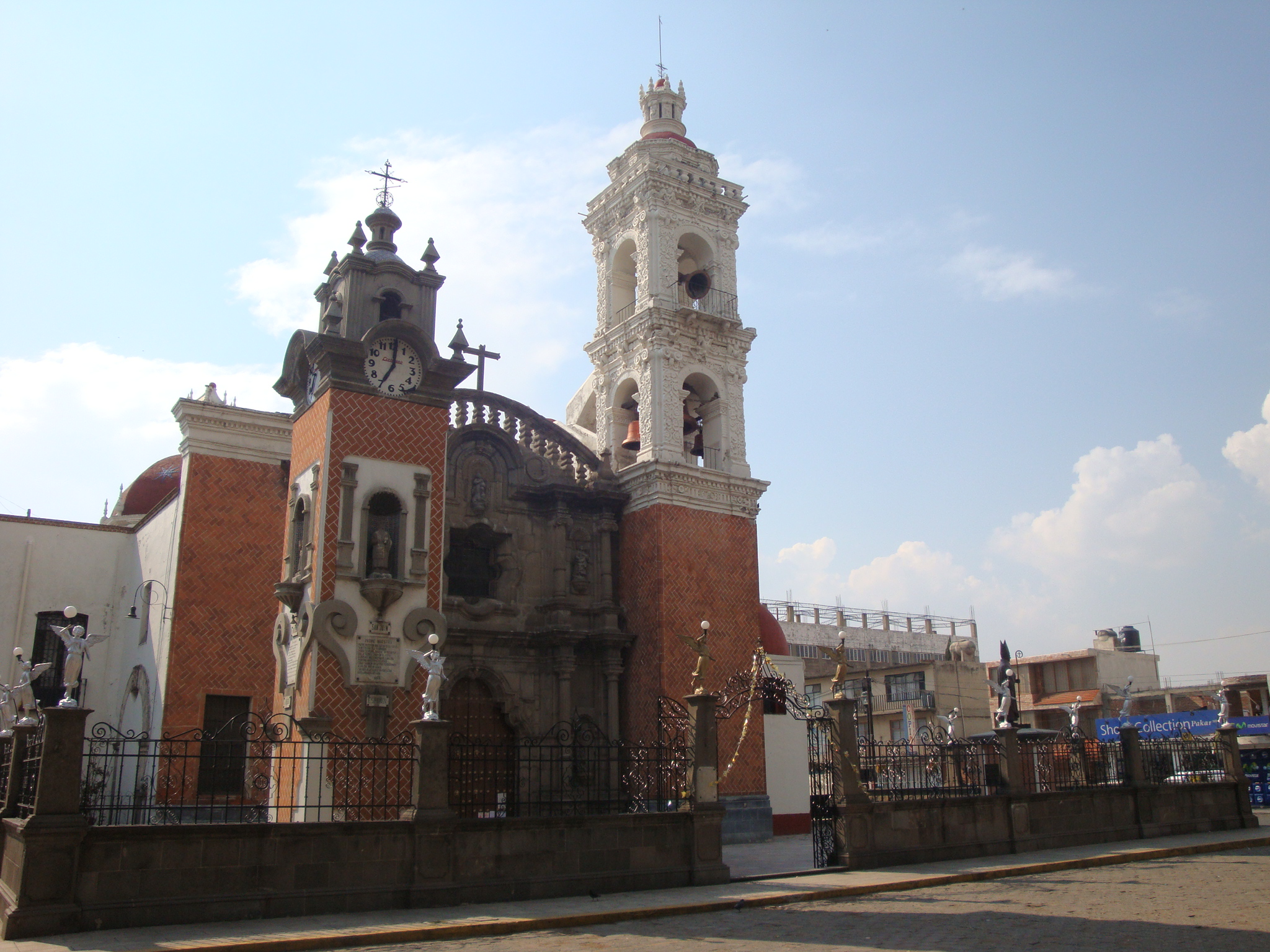 Parroquia de Nuestra Señora Santa Ana - Ciudad de Santa Ana Chiautempan,  Tlaxcala.
