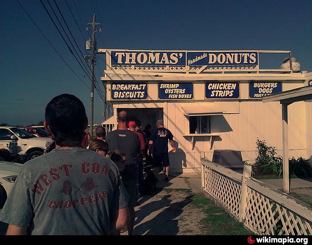 Thomas Donut & Snack Shop