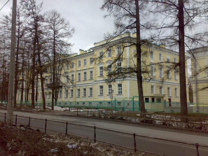Кавалерские и служебные дома Запасного дворца - Служебные дома Дачи М ...
