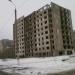 Заброшенный недостроенный многоквартирный дом в городе Енакиево