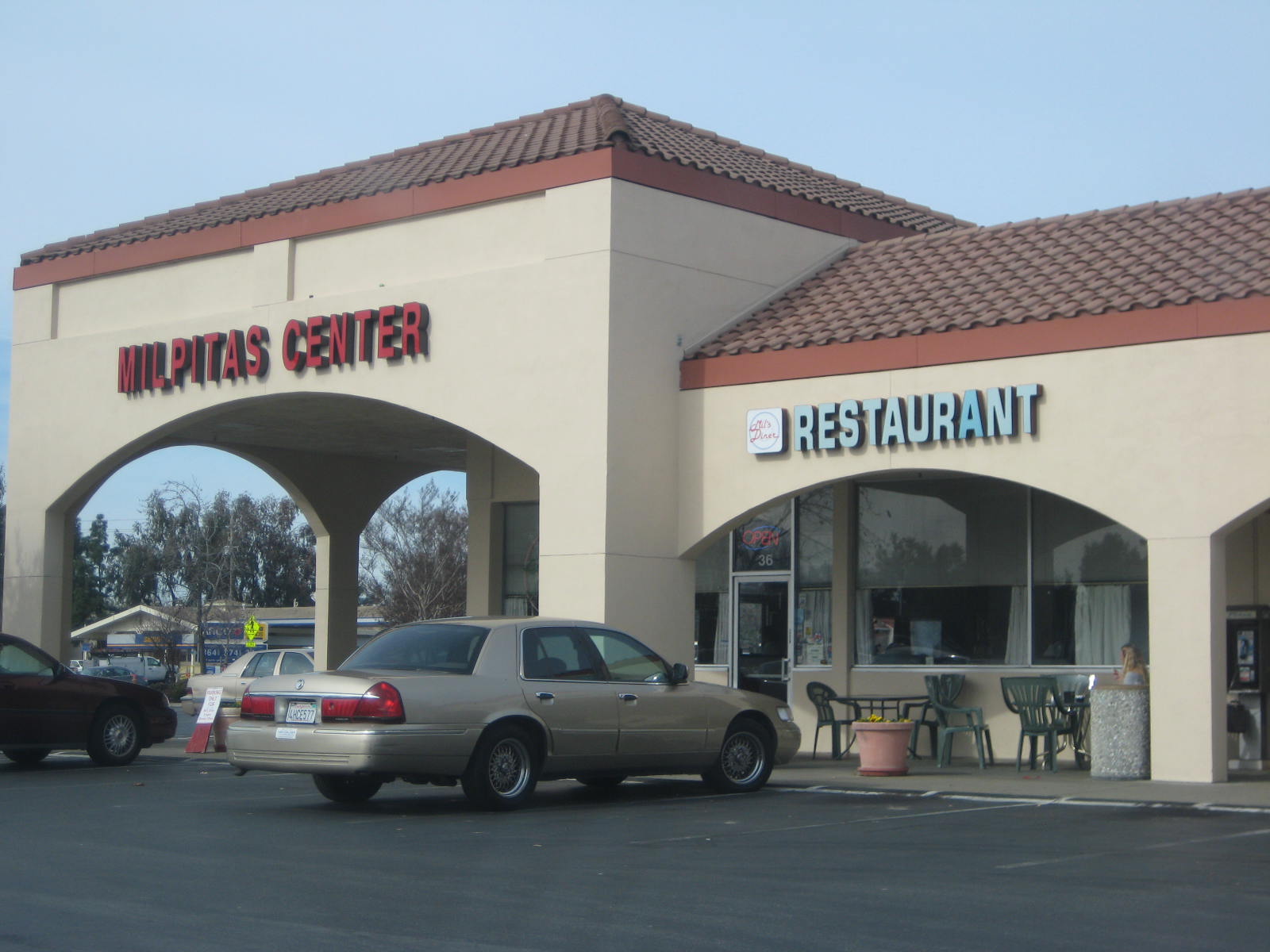 Mil's Diner - Milpitas, California