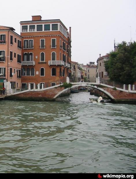 Ponte De La Calcina Venice