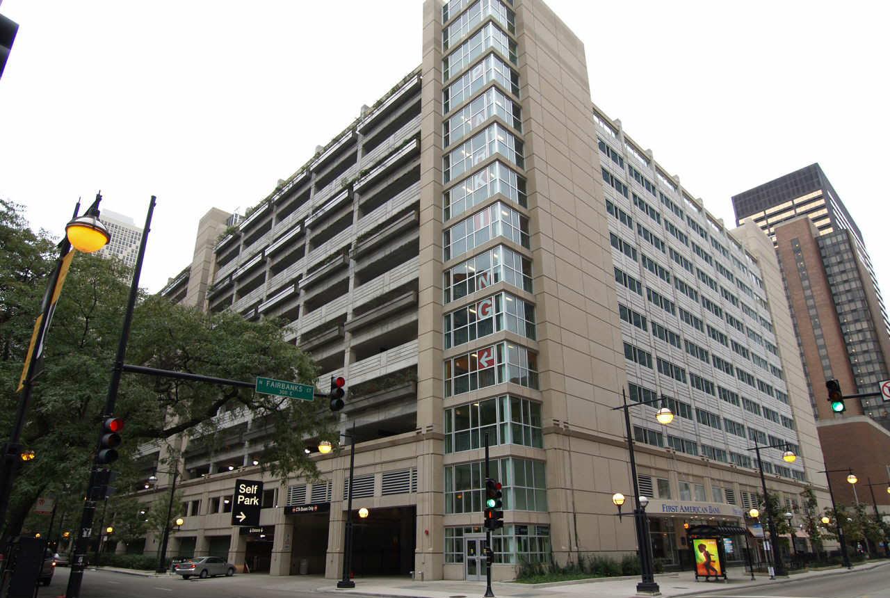 ErieOntario Self Park Chicago, Illinois