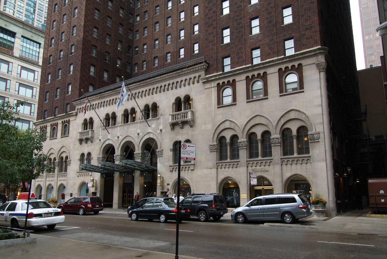 warwick hotel chicago pool