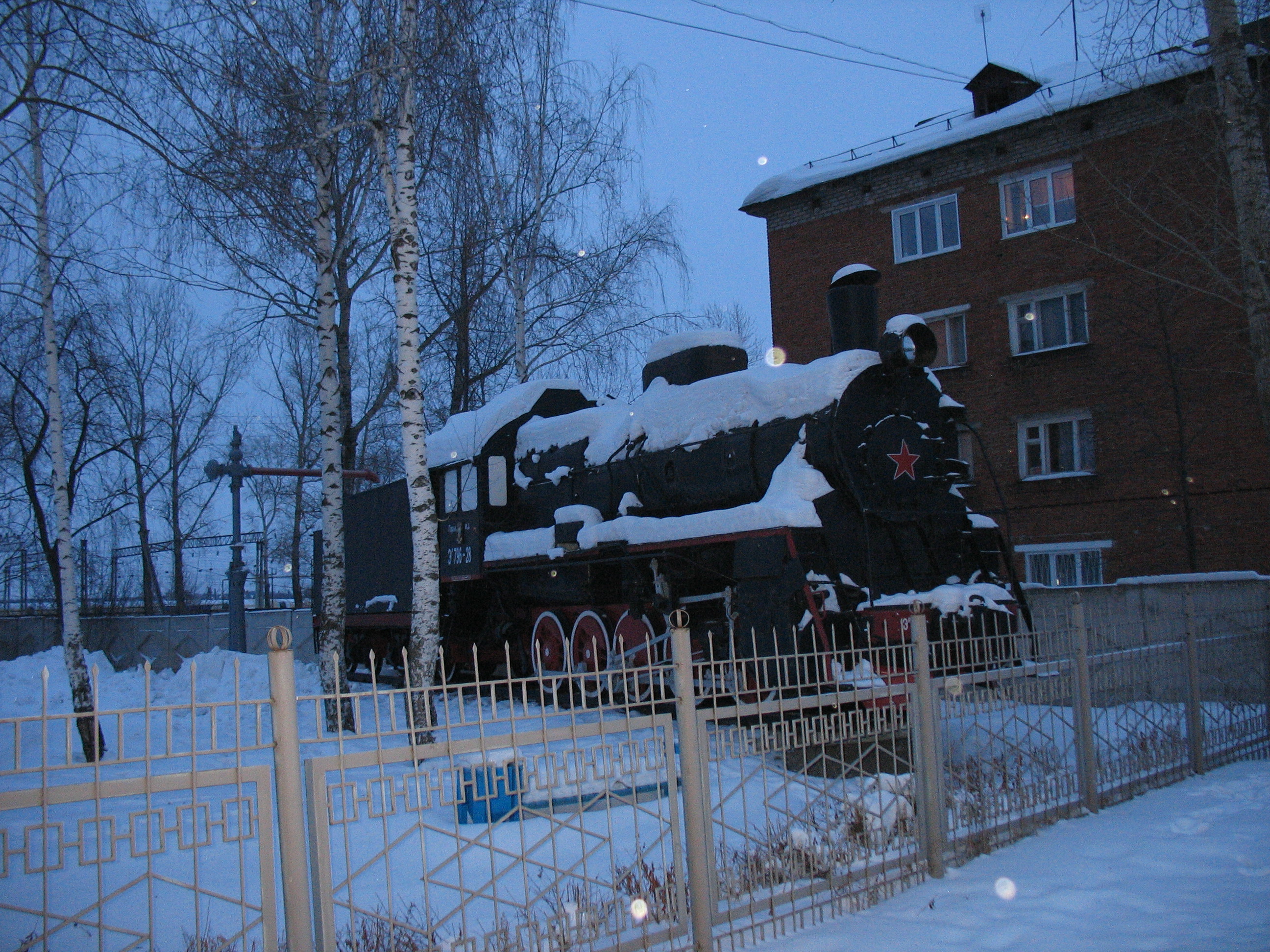 Сосногорск паровоз памятник