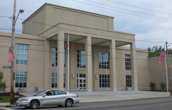 Lakewood Public Library - Lakewood, Ohio