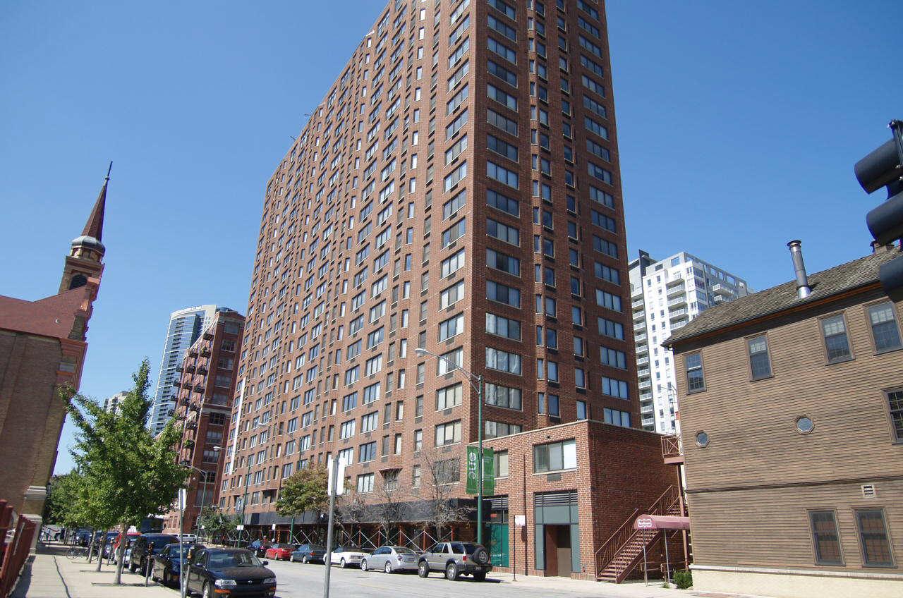 River North Park Apartments Chicago, Illinois