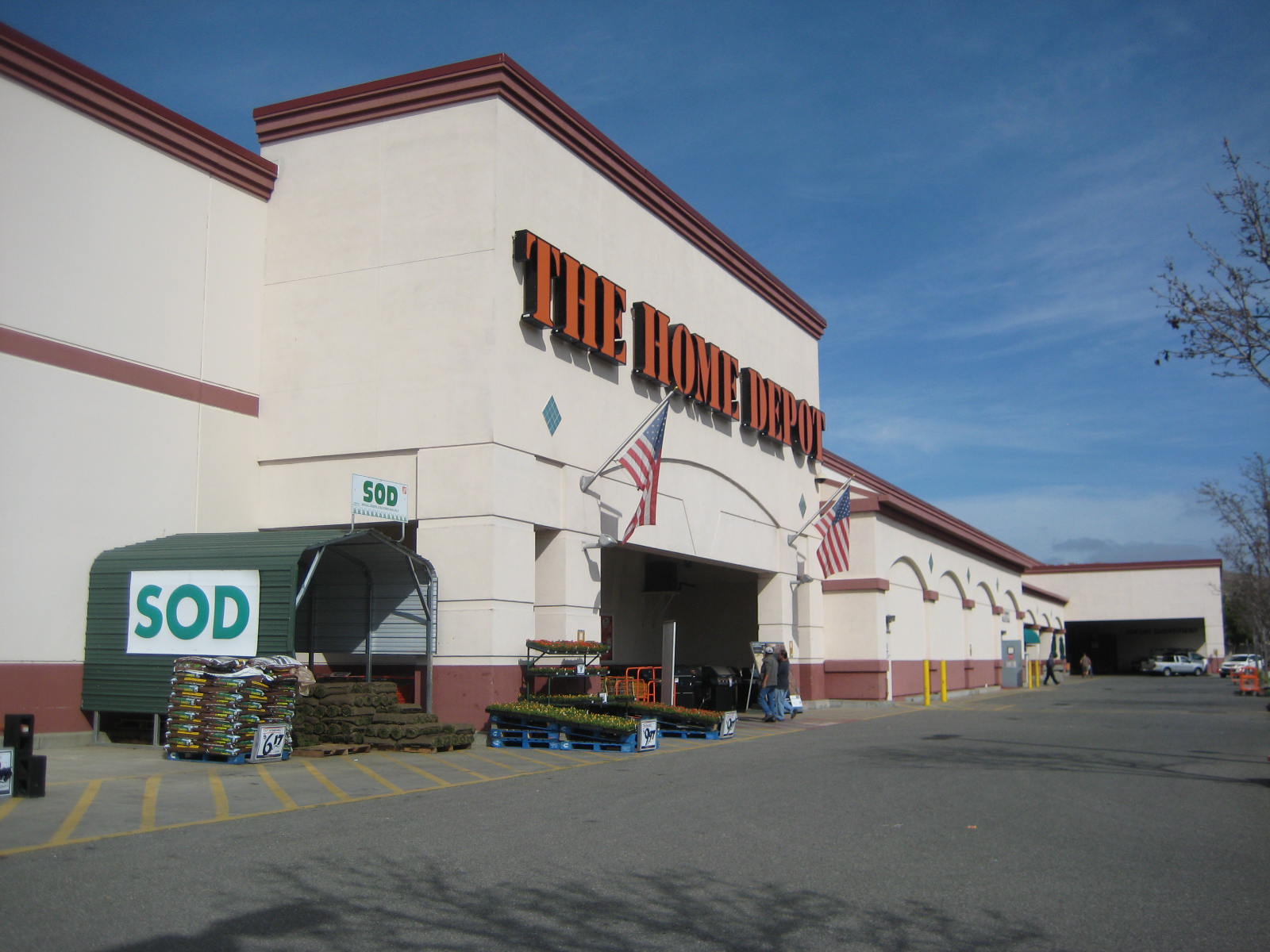 The Home Depot - San Jose, California West Capitol Expressway, 635