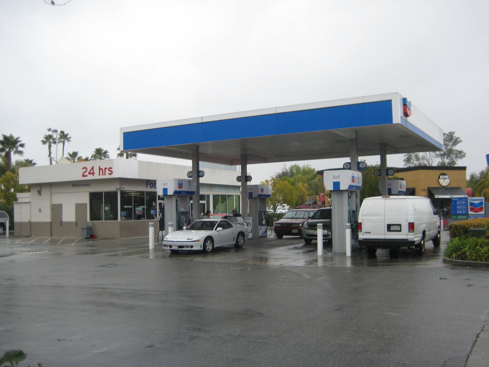 nearest chevron gas station to me