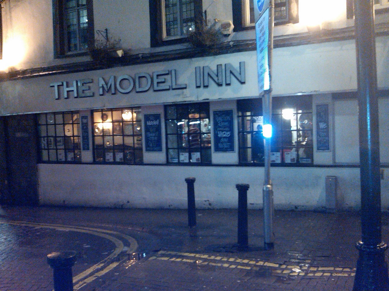 the-model-inn-cardiff