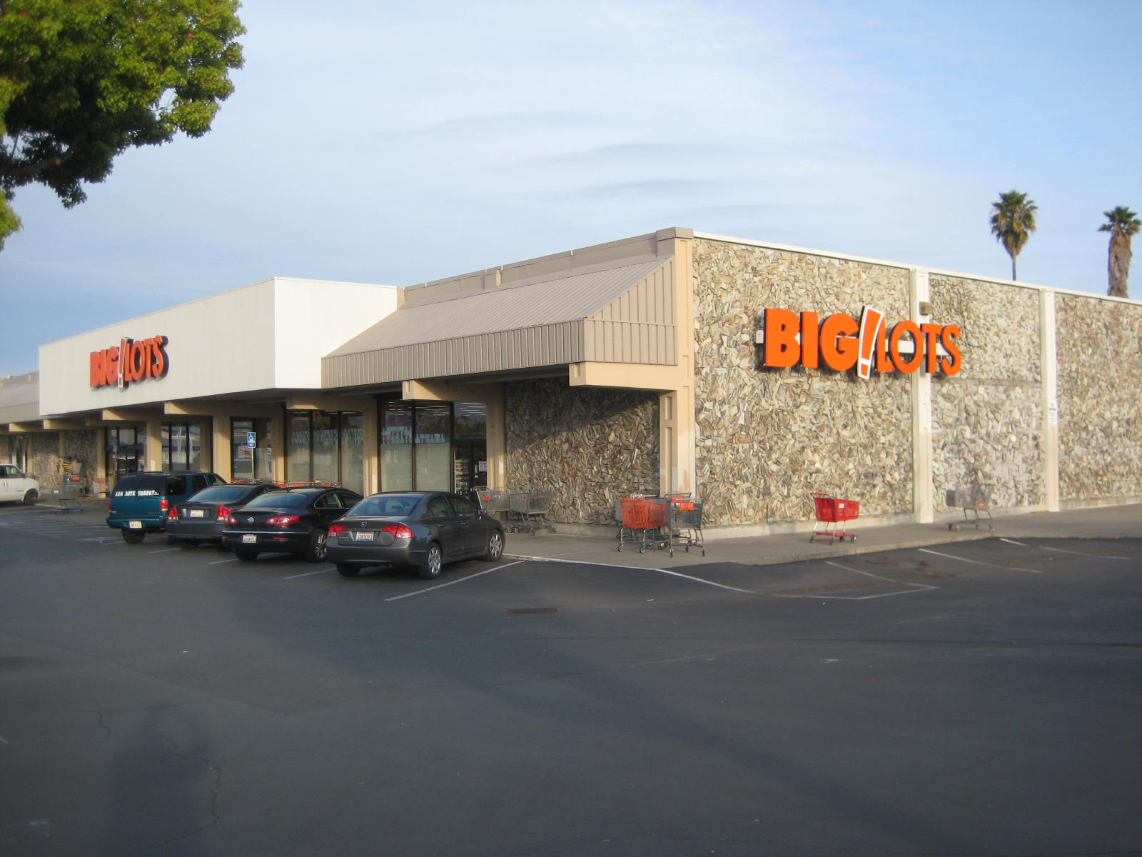 Big Lots San Pablo