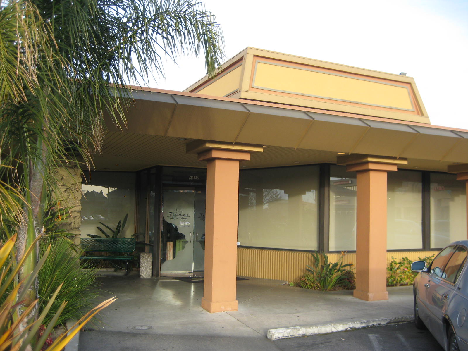 Former Flames Coffee Shop San Jose, California Hillsdale Avenue, 1812 restaurant