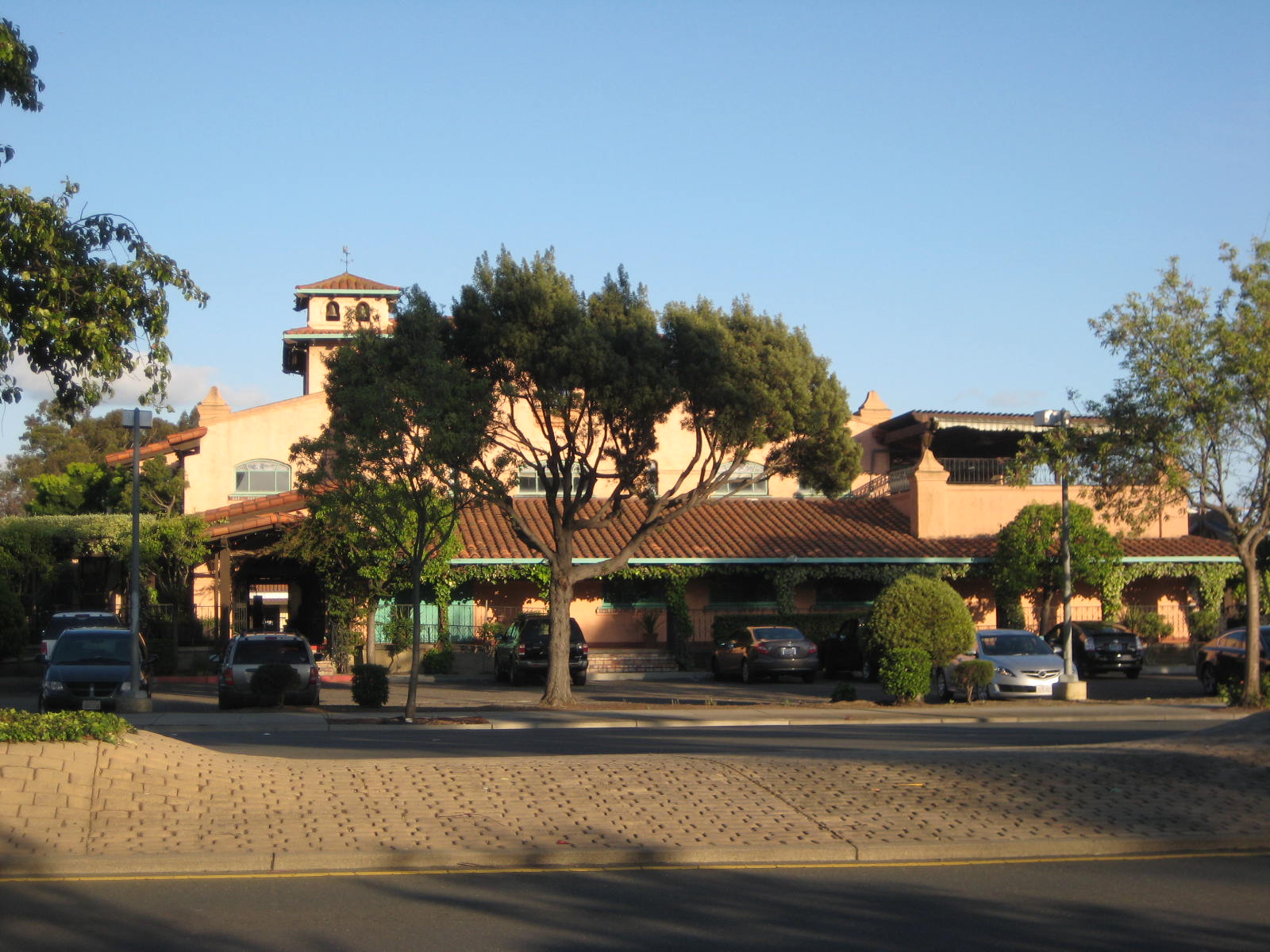 Lazy Dog Restaurant & Bar Newark, California