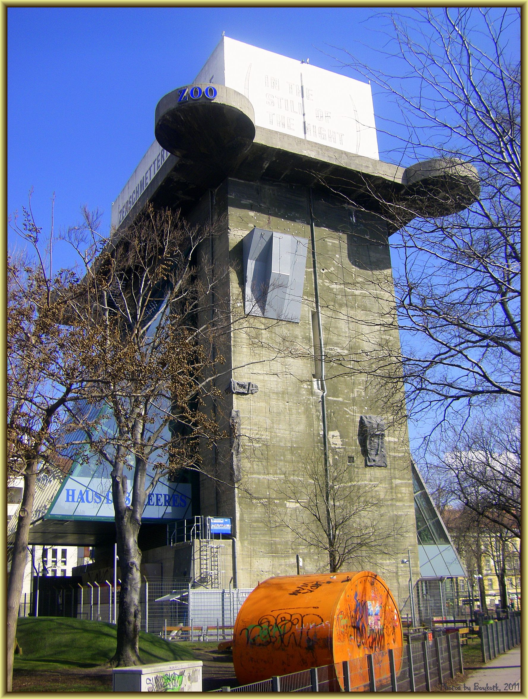 Flakturm, Esterhazypark (Haus des Meeres) Vienna