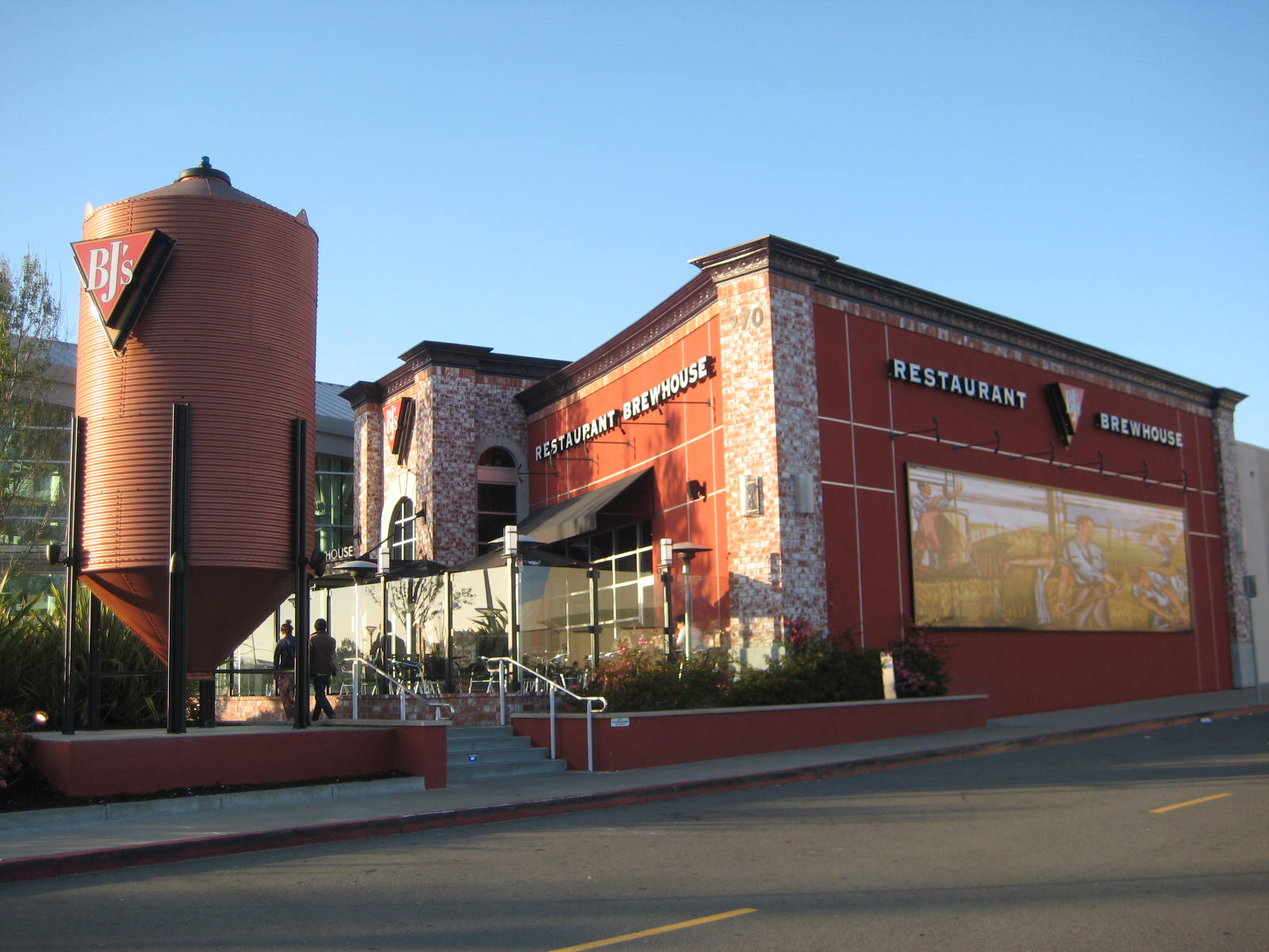Bj's Restaurant & Brewhouse San Rafael Ca BJ's Restaurant & Brewhouse - San Bruno, California