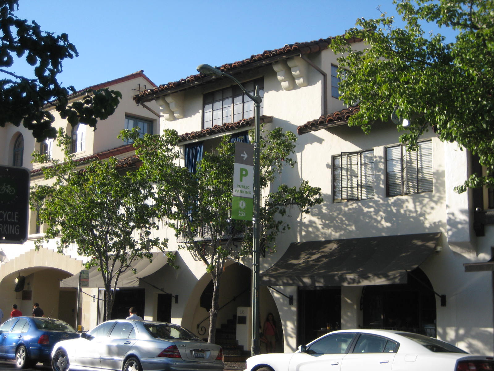 Nola's Restaurant and Bar - Palo Alto, California