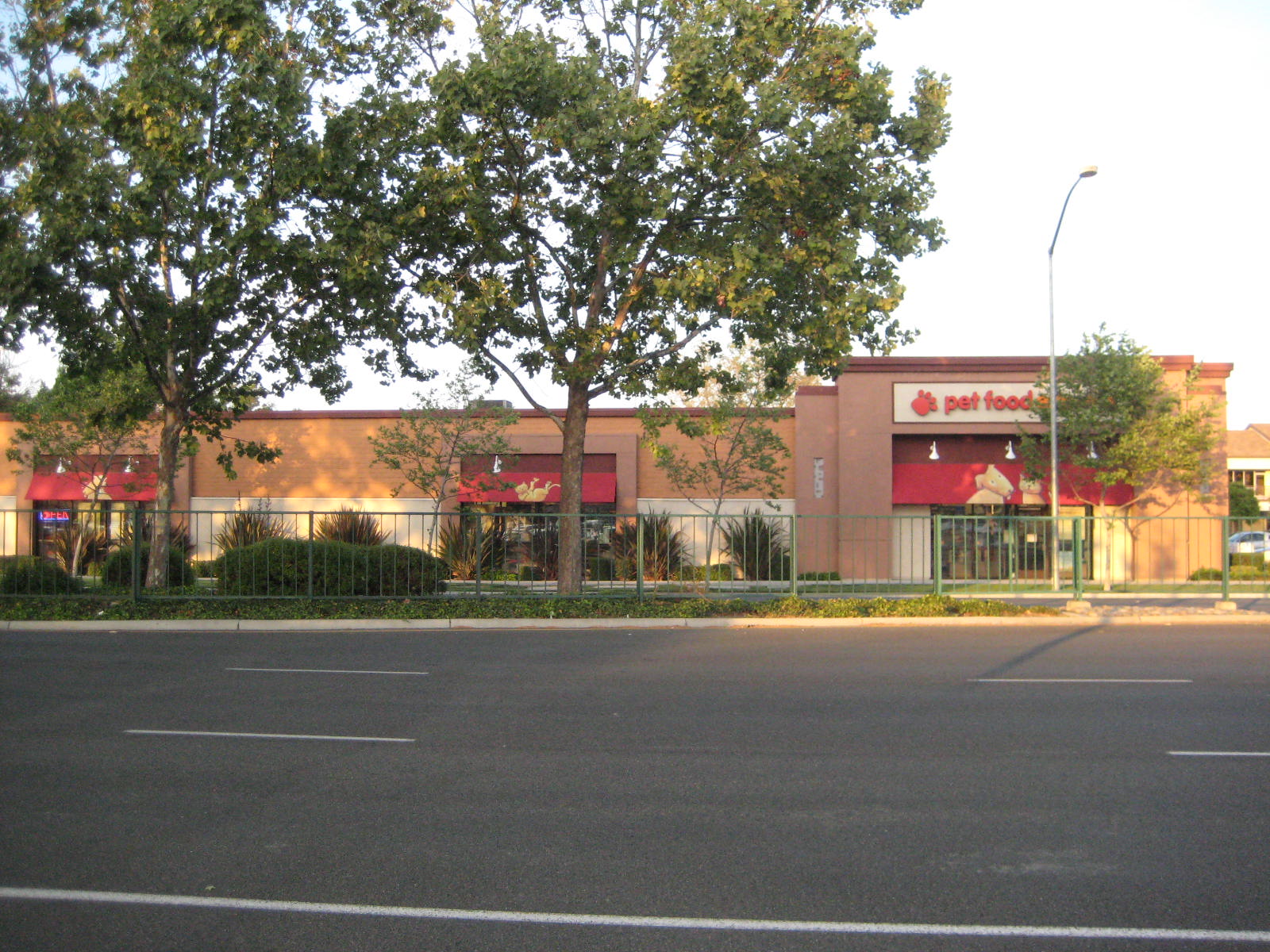 Pet Food Express Campbell, California