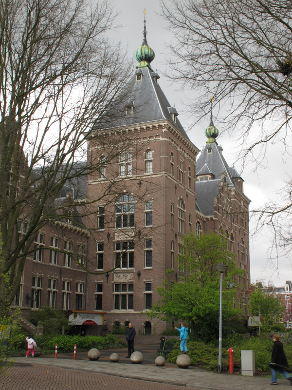 Tropenmuseum, Tropentheater en Koninklijk Instituut voor de Tropen Amsterdam Tropenmuseum, Tropentheater en Koninklijk Instituut voor de Tropen Amsterdam