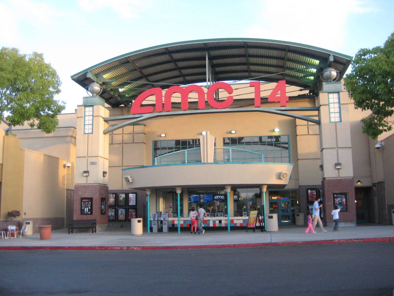 AMC Saratoga 14 theater San Jose, California