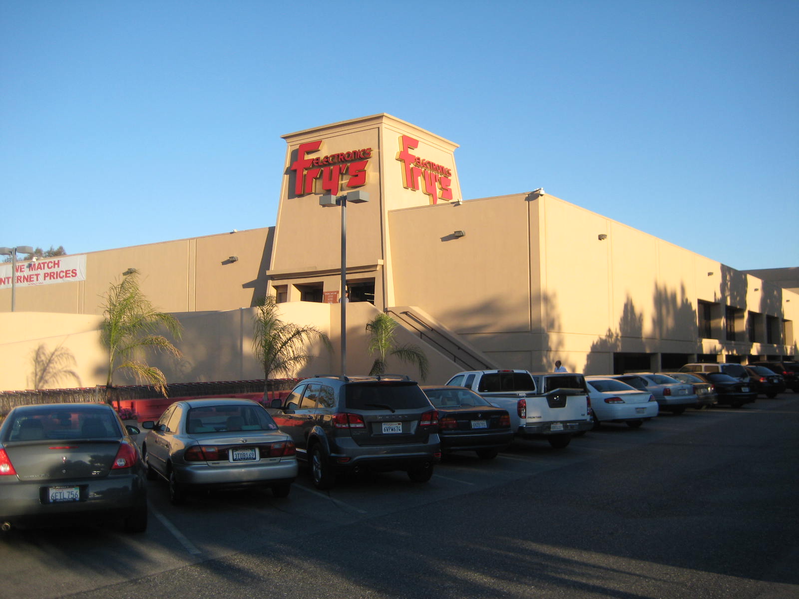 Fry's Electronics Campbell, California