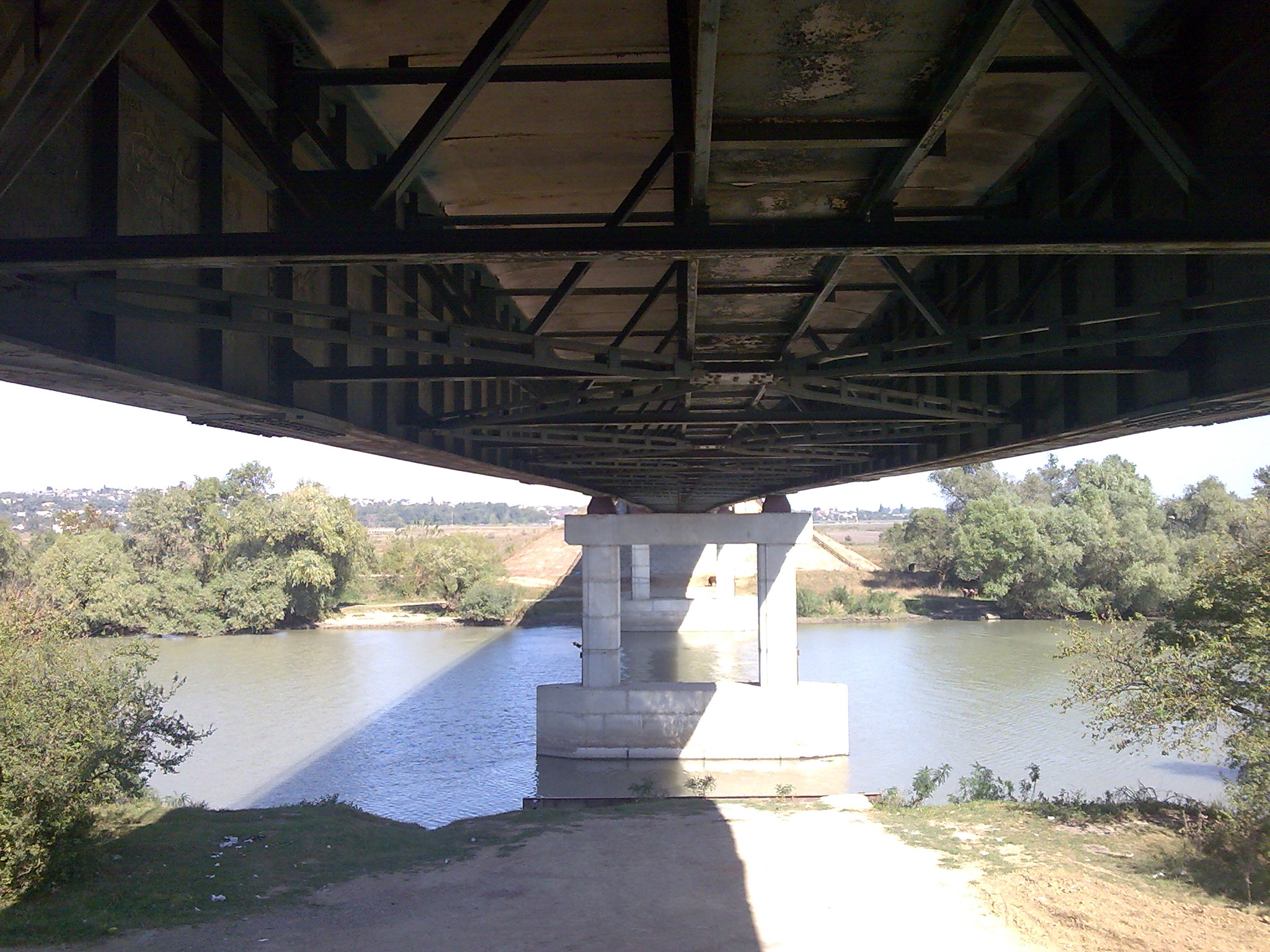 Мост через Кубань Темрюк