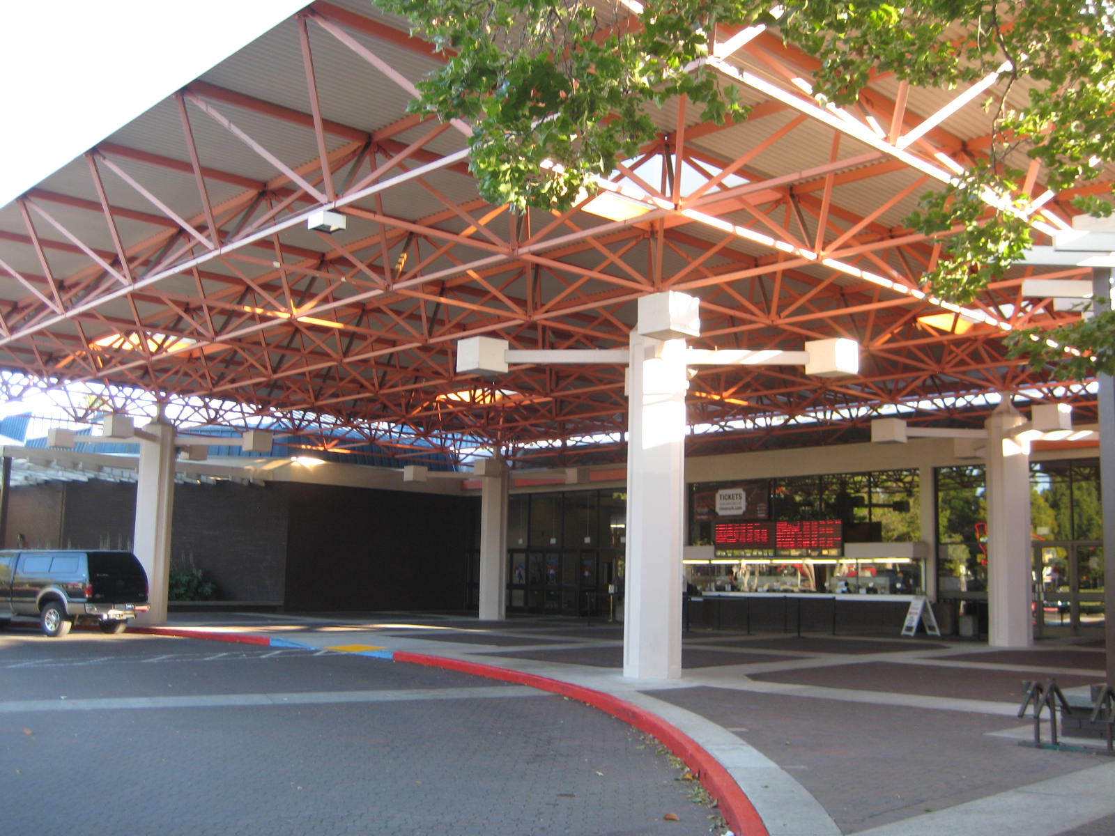 Century Theatres 16 Mountain View - Mountain View, California