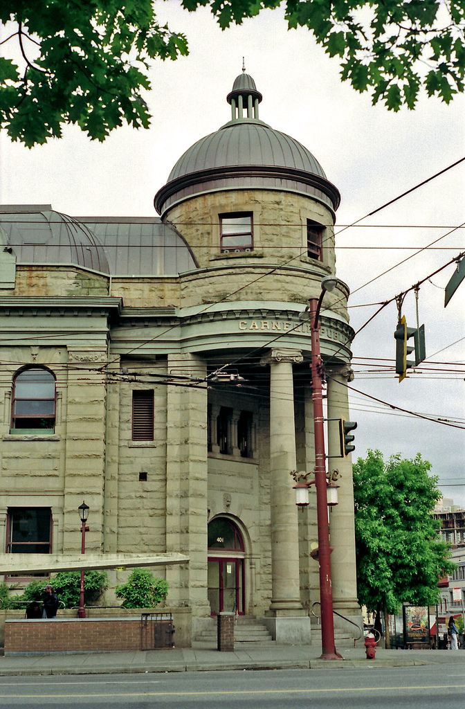 carnegie-centre-vancouver