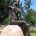 Скульптура девушки-русалочки в городе Брест