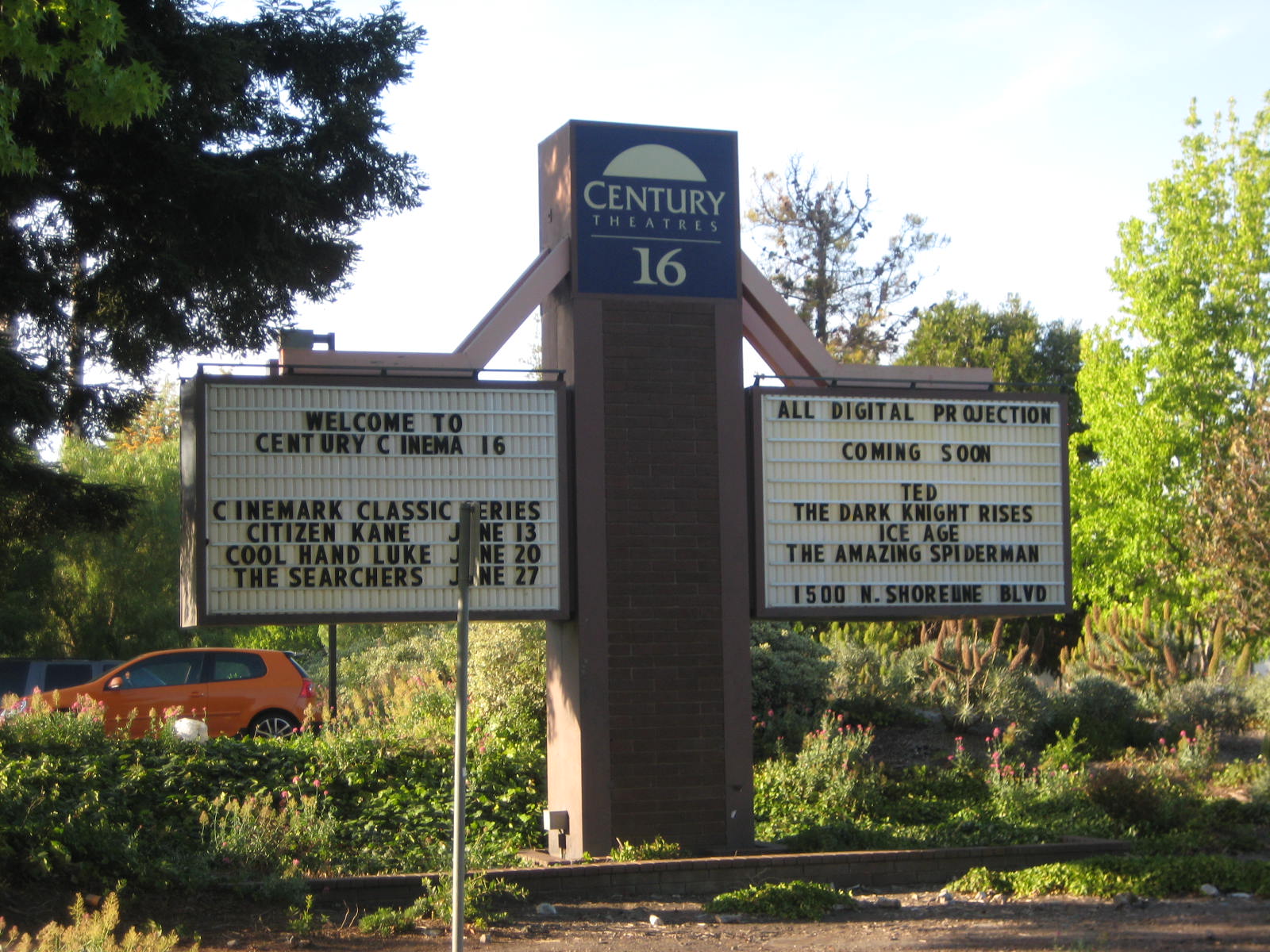 Century Theatres 16 Mountain View - Mountain View, California