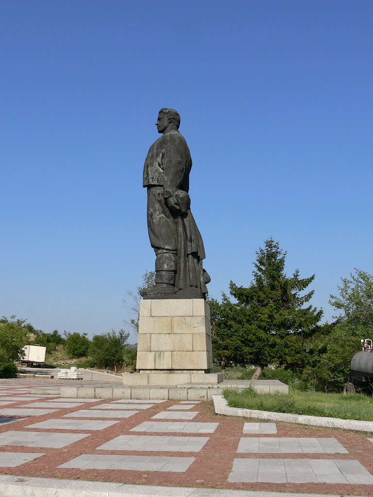 Паметник на Васил Левски - Ловеч