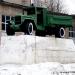 Памятник автомобилю в городе Днепр