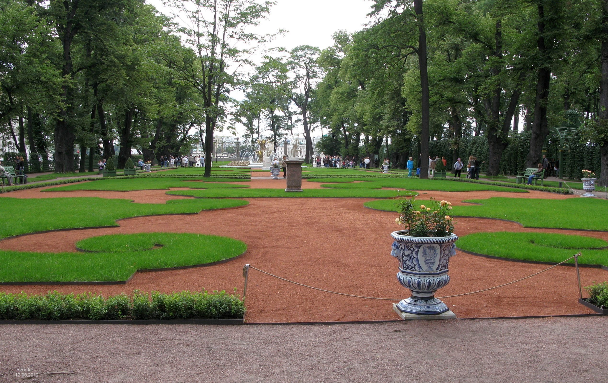 Grand Parterre - Saint Petersburg