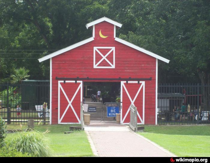 fritz park petting zoo