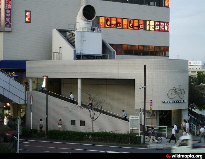 戸塚駅東口第三自転車駐車場 横浜市 Bicycle Stand En Parking En