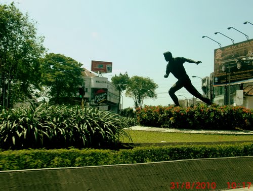 Monumen Sepak Bola - Bandung | park, monument