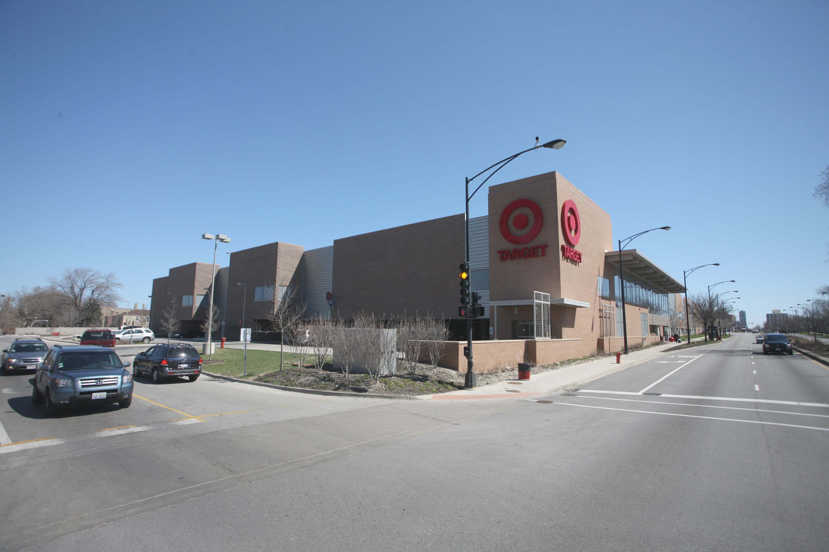 Target - Chicago, Illinois West Peterson Avenue (US Route 14), 2112