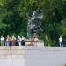 Скульптурная группа в честь освобождения Орла 5 августа 1943 года в городе Орёл