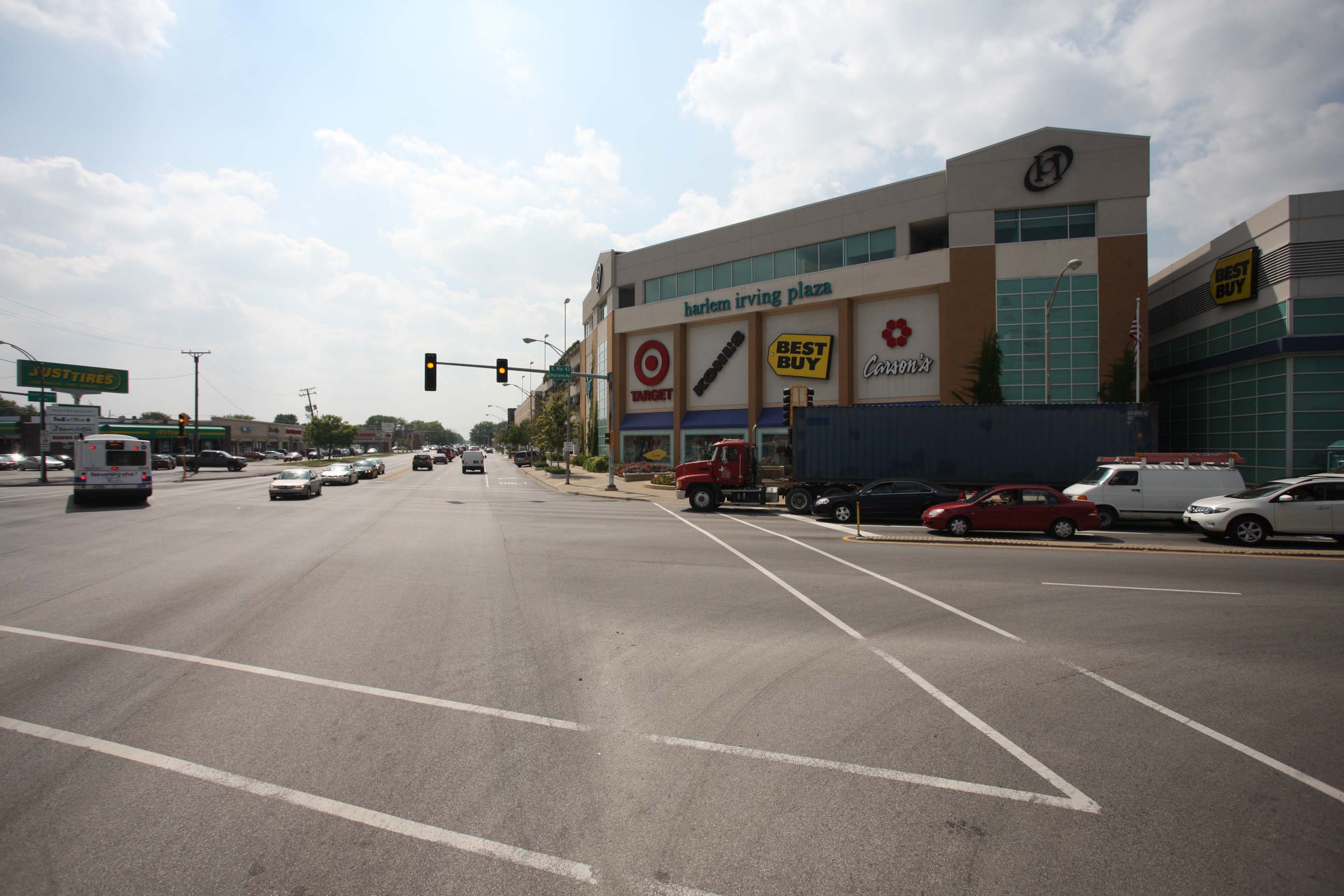HarlemIrving Plaza Norridge, Illinois