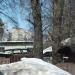 Кирпичная башня в городе Москва