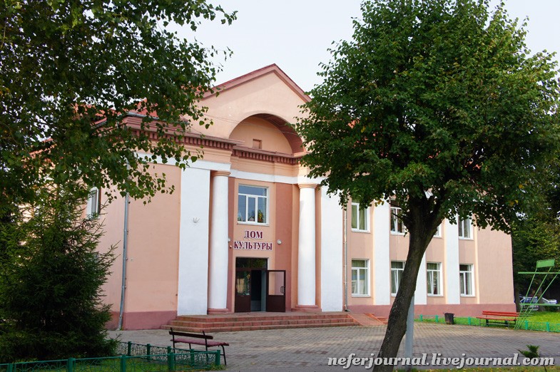 Nesterow Stadt, Großstadt, The district center (en)