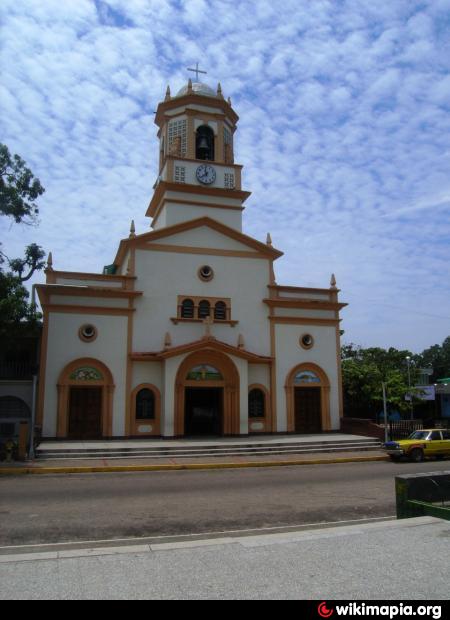 Catedral María Auxiliadora y Vicariato Apostólico de Puerto Ayacucho