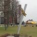 Стрекоза на лопасти винта в городе Томилино