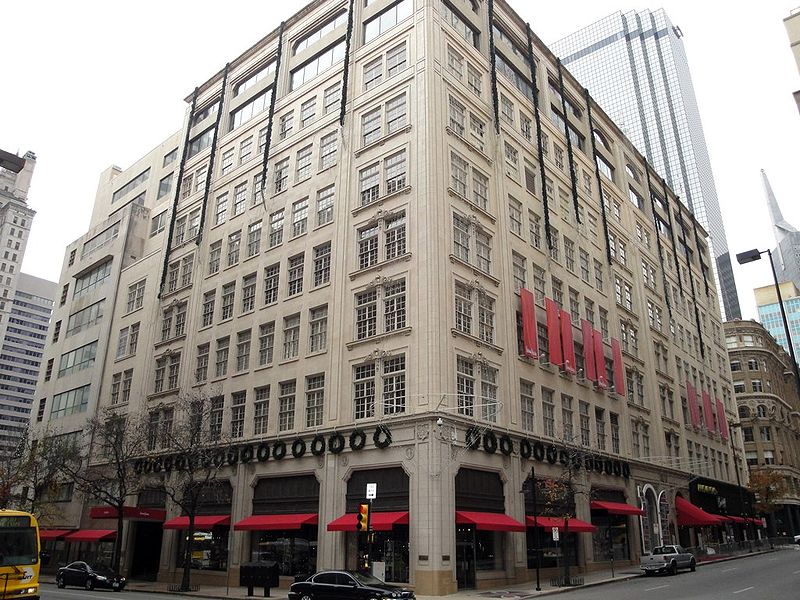 Neiman Marcus Dallas Texas Main Street 1618