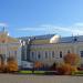 Трапезный корпус Троицкого Серафимо-Дивеевского монастыря с храмом Александра Невского в городе Дивеево