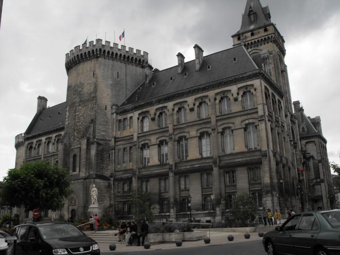 Mairie angoulême incendie